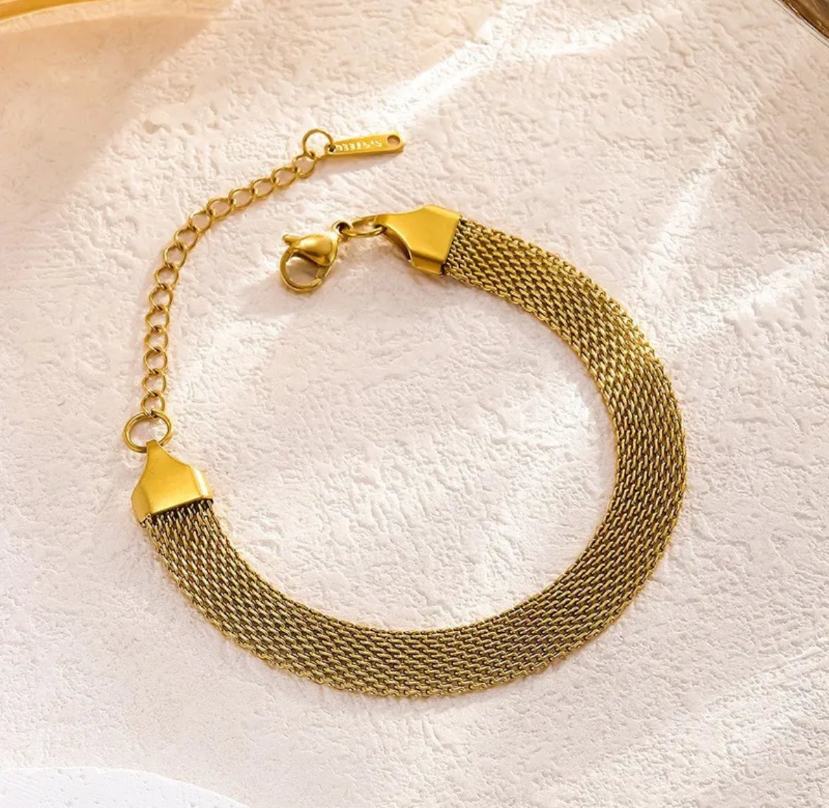 The Mesh Weave Gold Bracelet